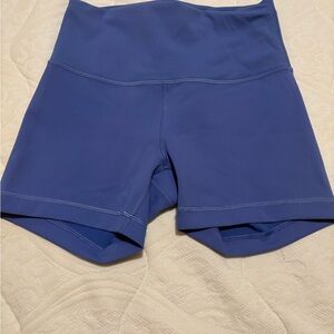 Lululemon Women's Blue High-Waisted Shorts